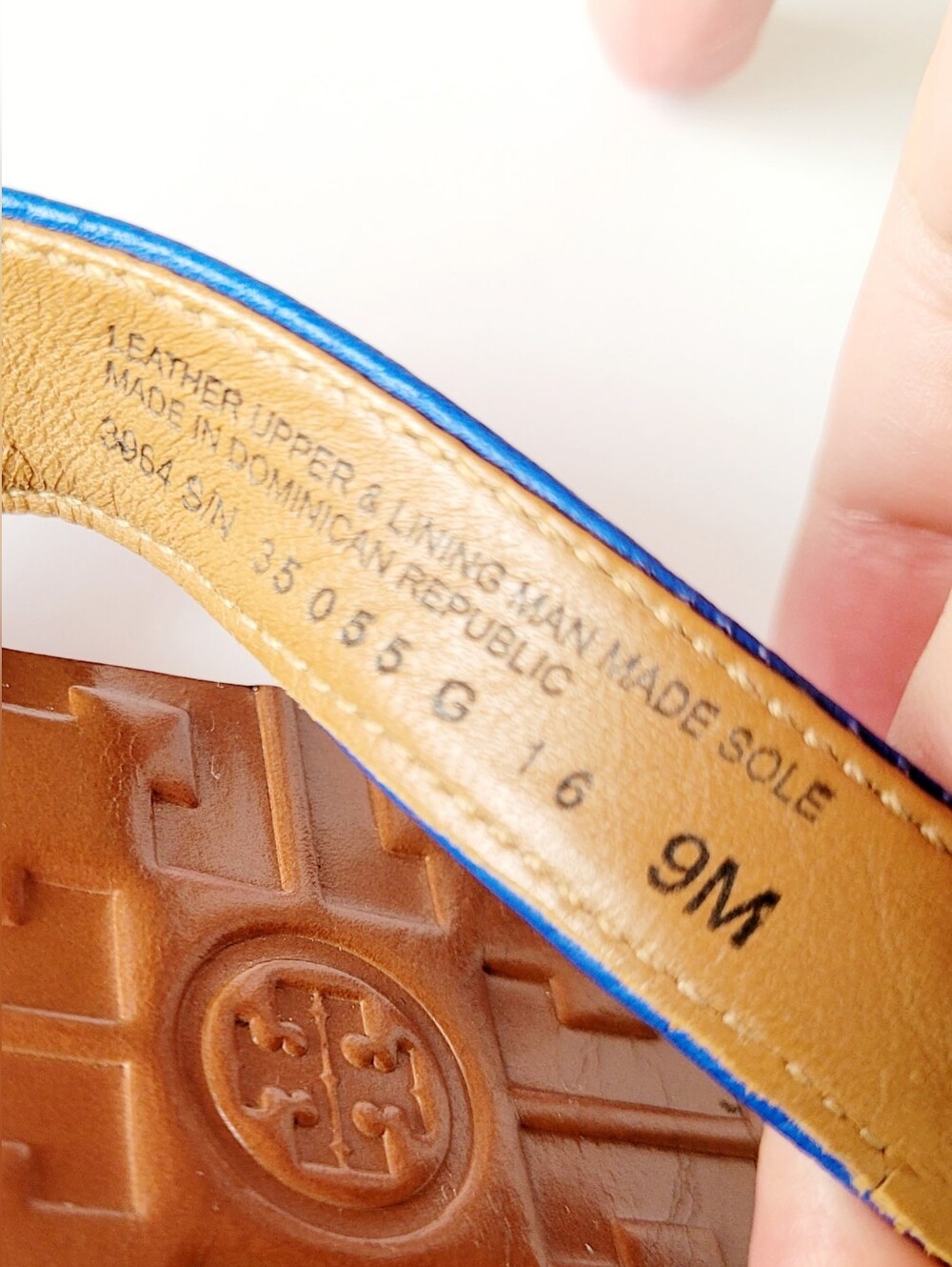 Tory Burch Thora Electric Blue Leather Thong Sandals with Logo Accent US 9 - Picture 9 of 16